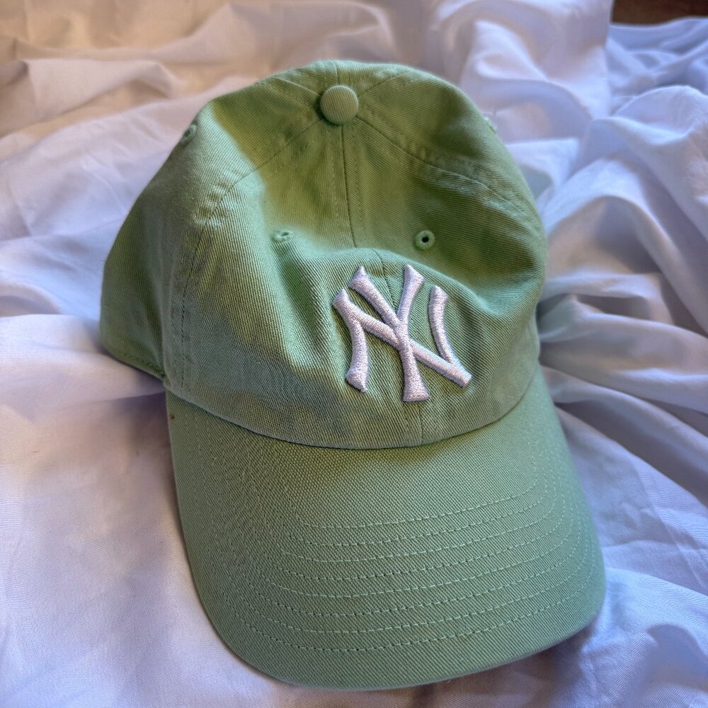 ’47 Brand New York Yankees Hat Green/Yellow | Worn Once – Excellent Condition